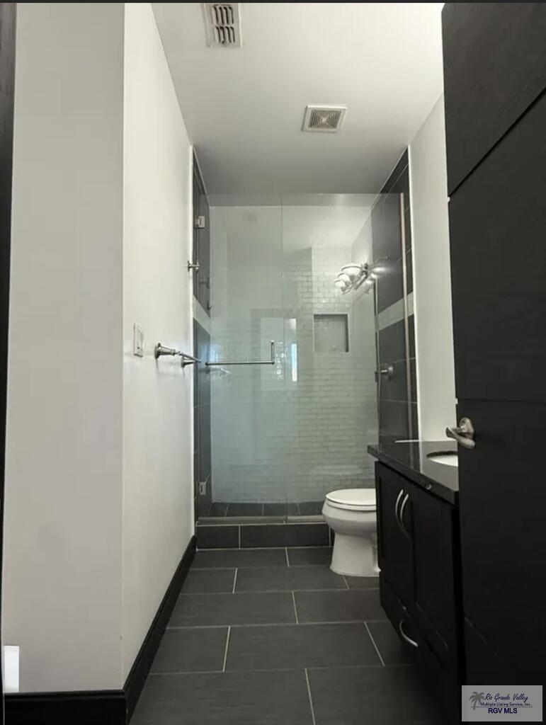 500 Country Club Road, Unit B Brownsville, TX 78520 - Photo 17 of 24 Gallery Image 17