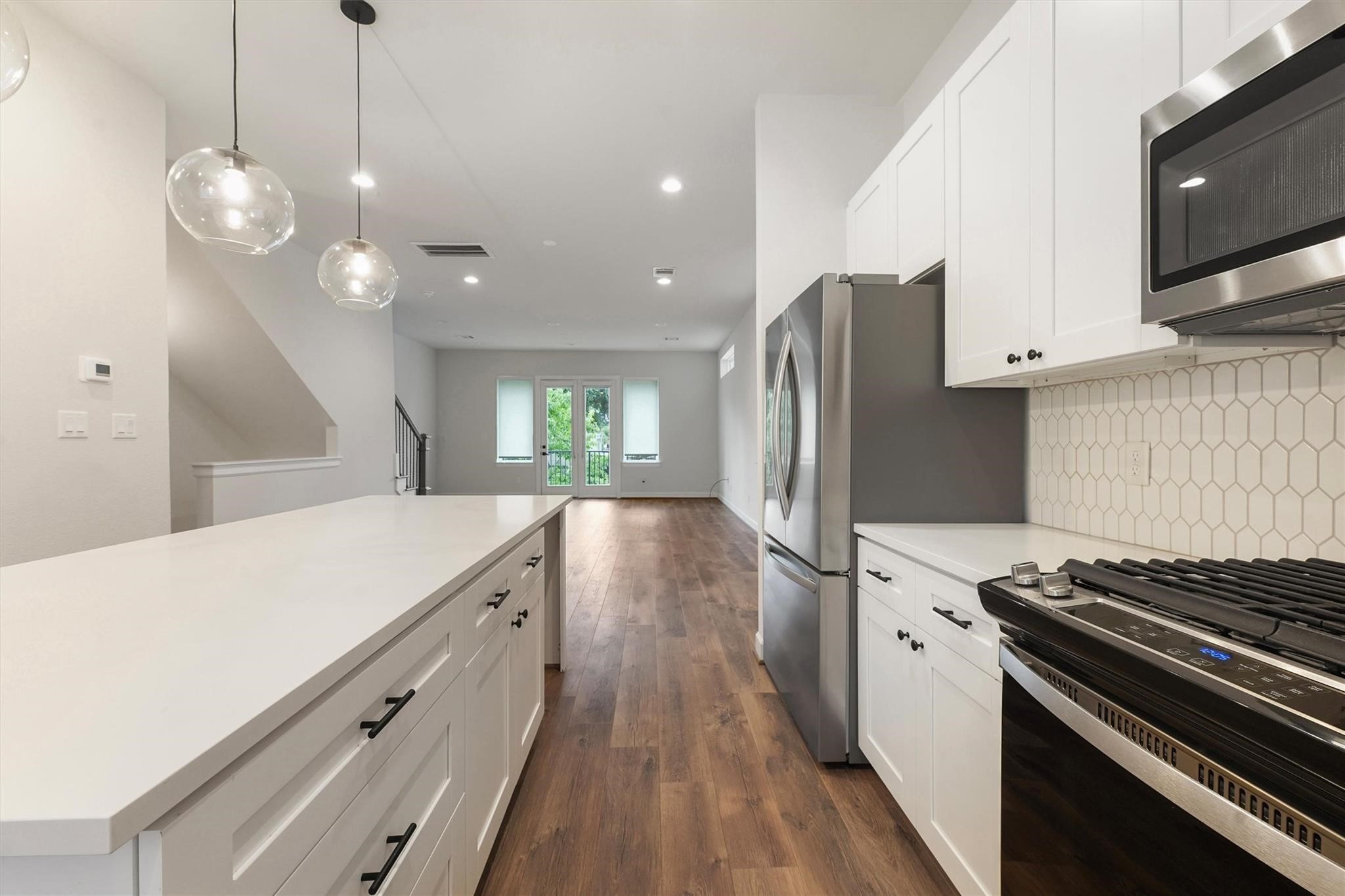 4113 Austin Street Houston, TX 77004 - Photo 8 of 21 Gallery Image 8
