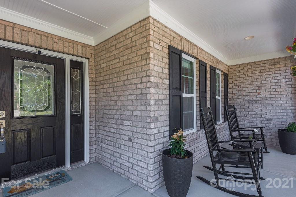 2607 Walker Road Matthews, NC 28105 - Photo 4 of 46