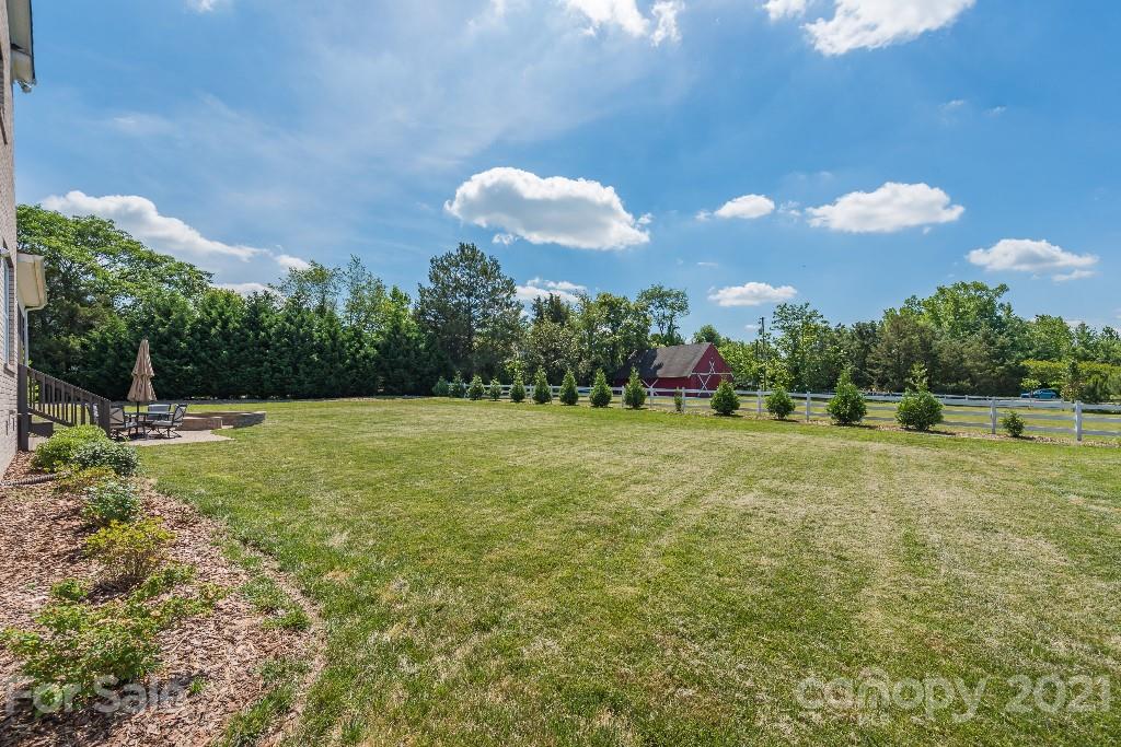 2607 Walker Road Matthews, NC 28105 - Photo 41 of 46