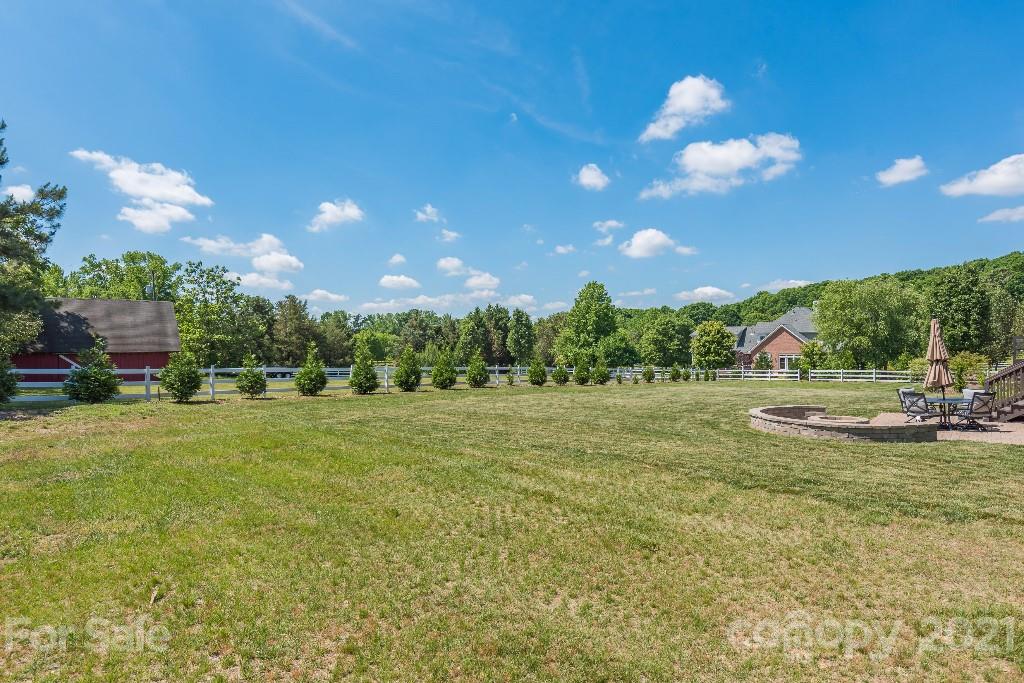 2607 Walker Road Matthews, NC 28105 - Photo 44 of 46