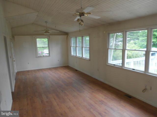 122 Milestone Road Elkton, MD 21921 - Photo 4 of 11 Sunroom