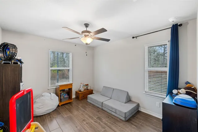 $675,000 | 1145 Private Road 2102, Giddings, TX 78942