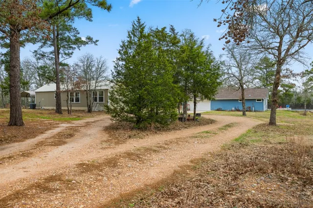 $675,000 | 1145 Private Road 2102, Giddings, TX 78942
