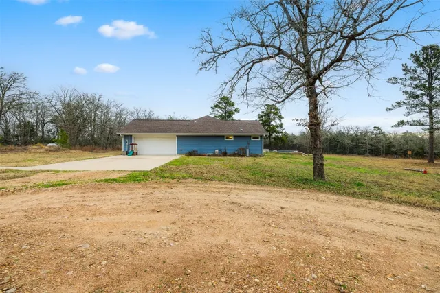 $675,000 | 1145 Private Road 2102, Giddings, TX 78942