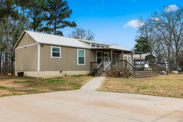 $675,000 | 1145 Private Road 2102, Giddings, TX 78942