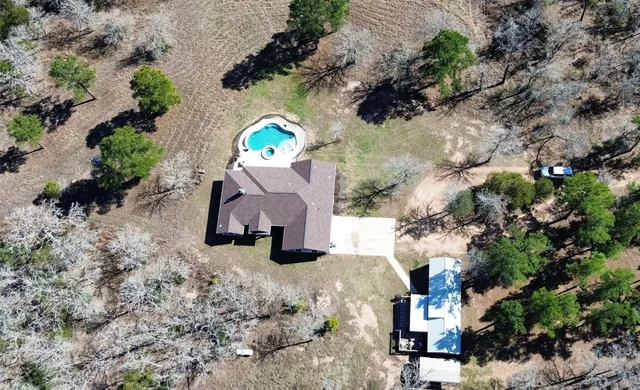 $675,000 | 1145 Private Road 2102, Giddings, TX 78942