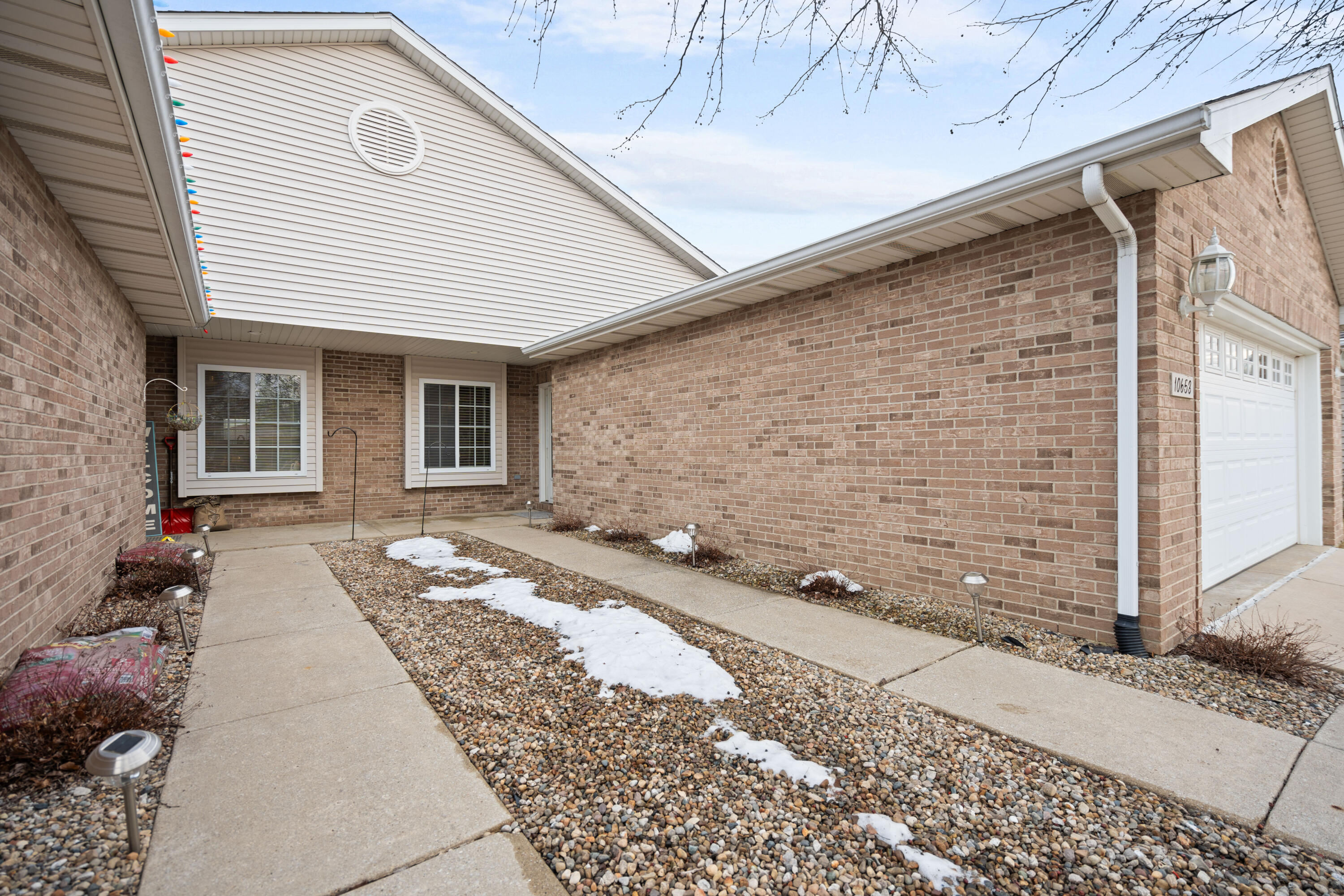 10653 Keystone Lane Crown Point, IN 46307 - Photo 4 of 43 3000x2000