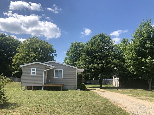 2290 Gary Road Traverse City, MI 49685 - Photo 18 of 18 1878774-17.JPG