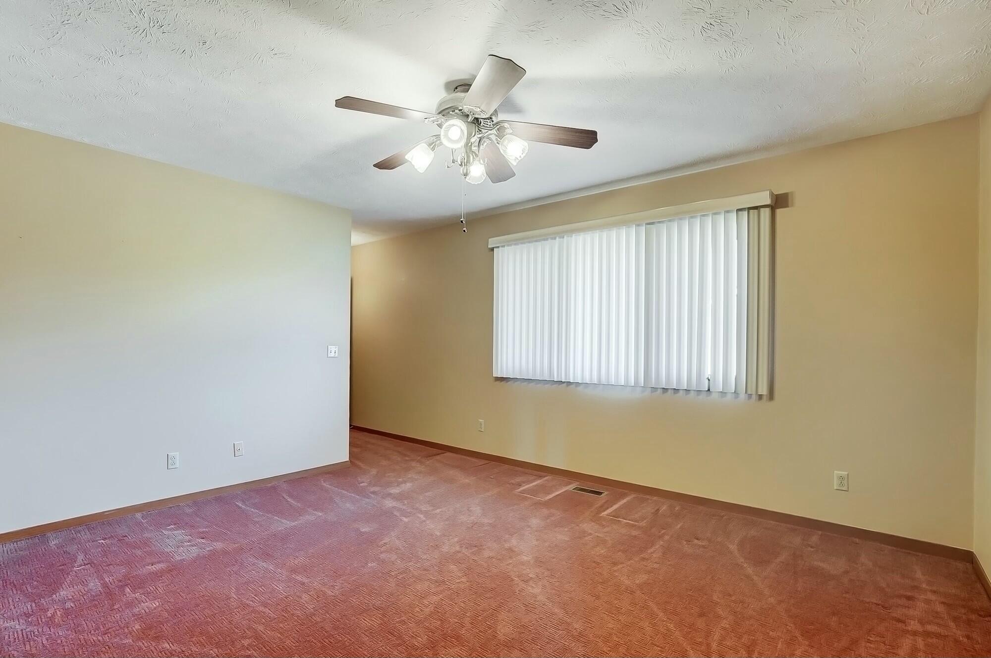 1048 Carson Lane Springfield, OH 45503 - Photo 18 of 32 Gallery Image 18