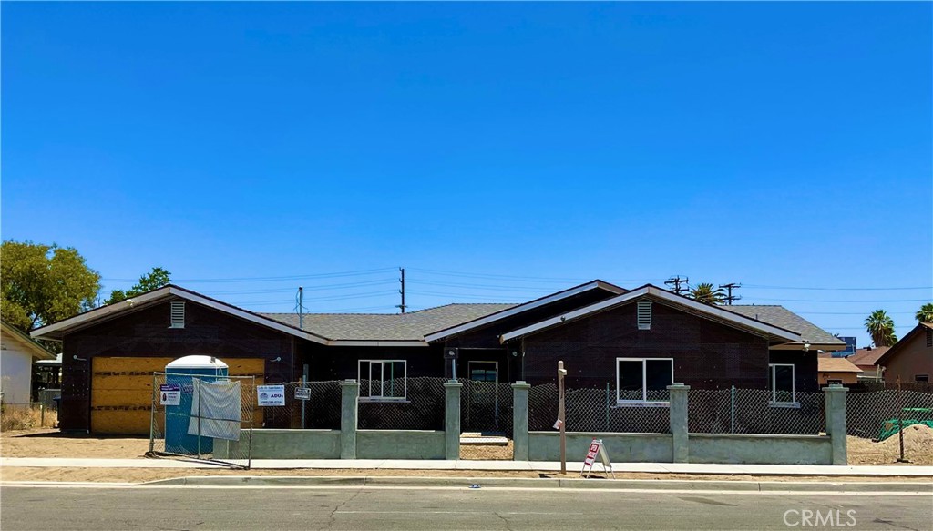 310 North Western Ave  