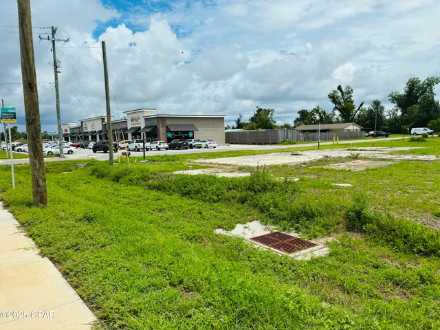 $550,000 | 1601 Tennessee Avenue, Lynn Haven, FL 32444