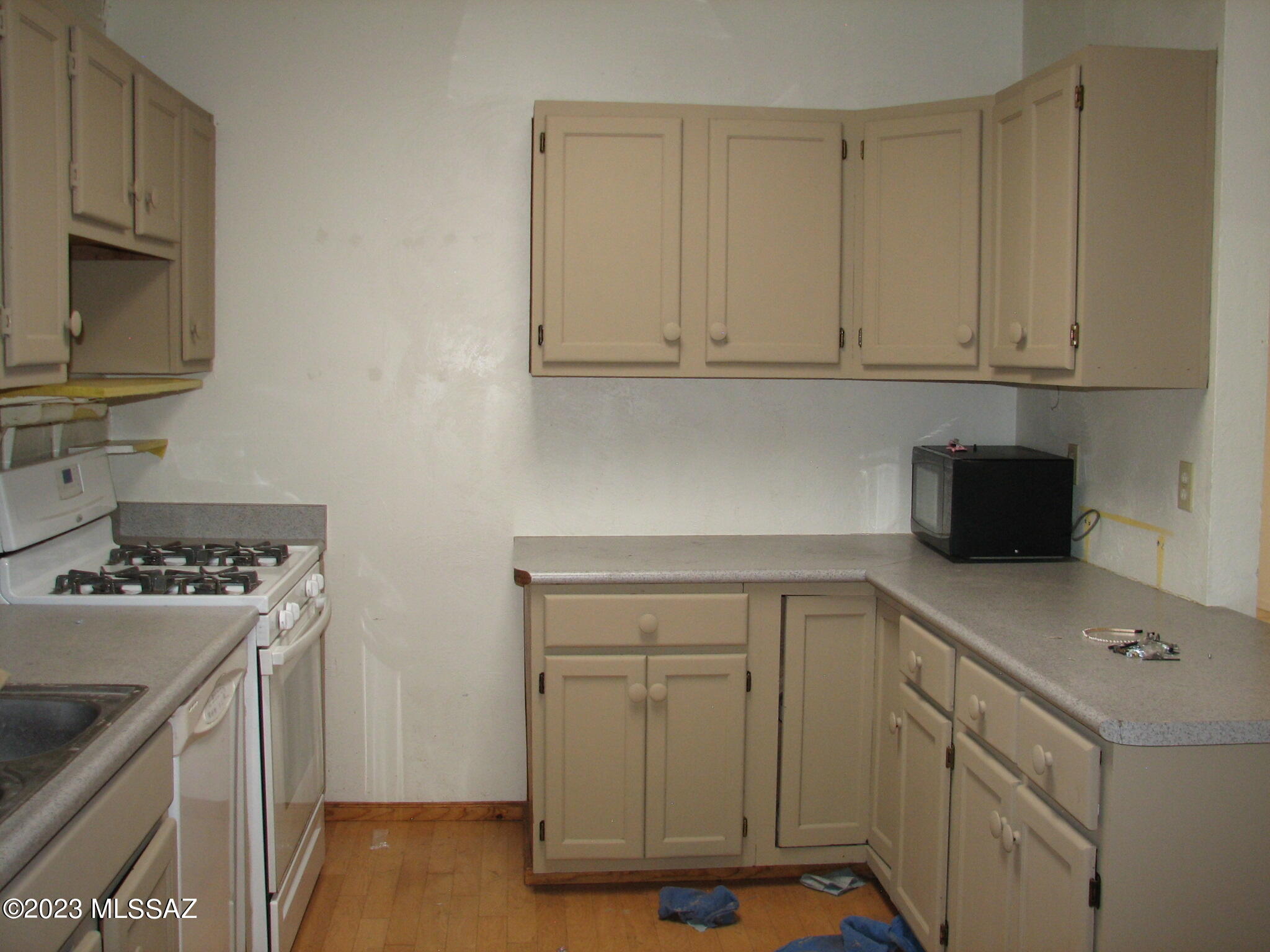 230 Dale Road Pearce, AZ 85625 - Photo 10 of 31 Gallery Image 10