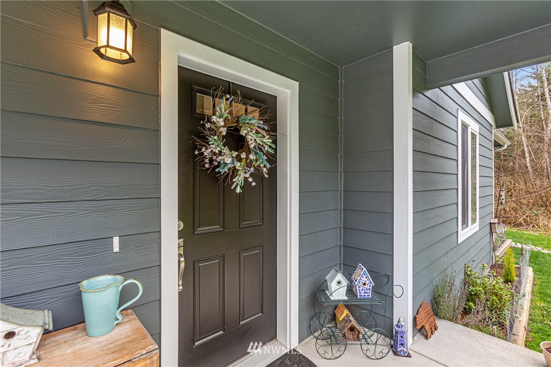 19614 Lerch Road Snohomish, WA 98290 - Photo 2 of 40 a front view of a house with patio