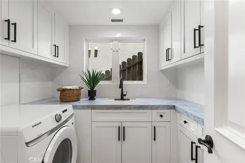 $7,995,000 | 2508 Ocean Boulevard, Corona del Mar, CA 92625