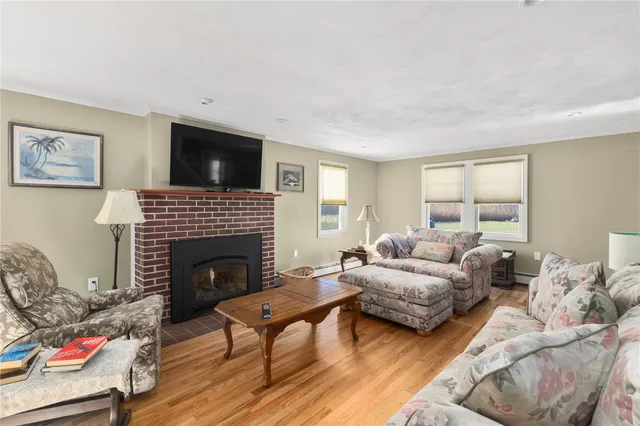 $1,250,000 | 120 Chestnut Avenue, Narragansett, RI 02882