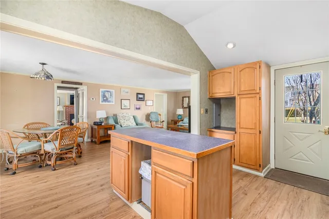 $1,250,000 | 120 Chestnut Avenue, Narragansett, RI 02882