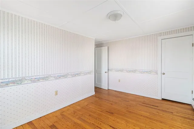 $1,250,000 | 120 Chestnut Avenue, Narragansett, RI 02882