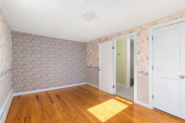 $1,250,000 | 120 Chestnut Avenue, Narragansett, RI 02882