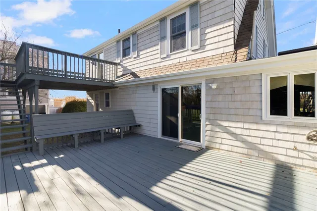 $1,250,000 | 120 Chestnut Avenue, Narragansett, RI 02882