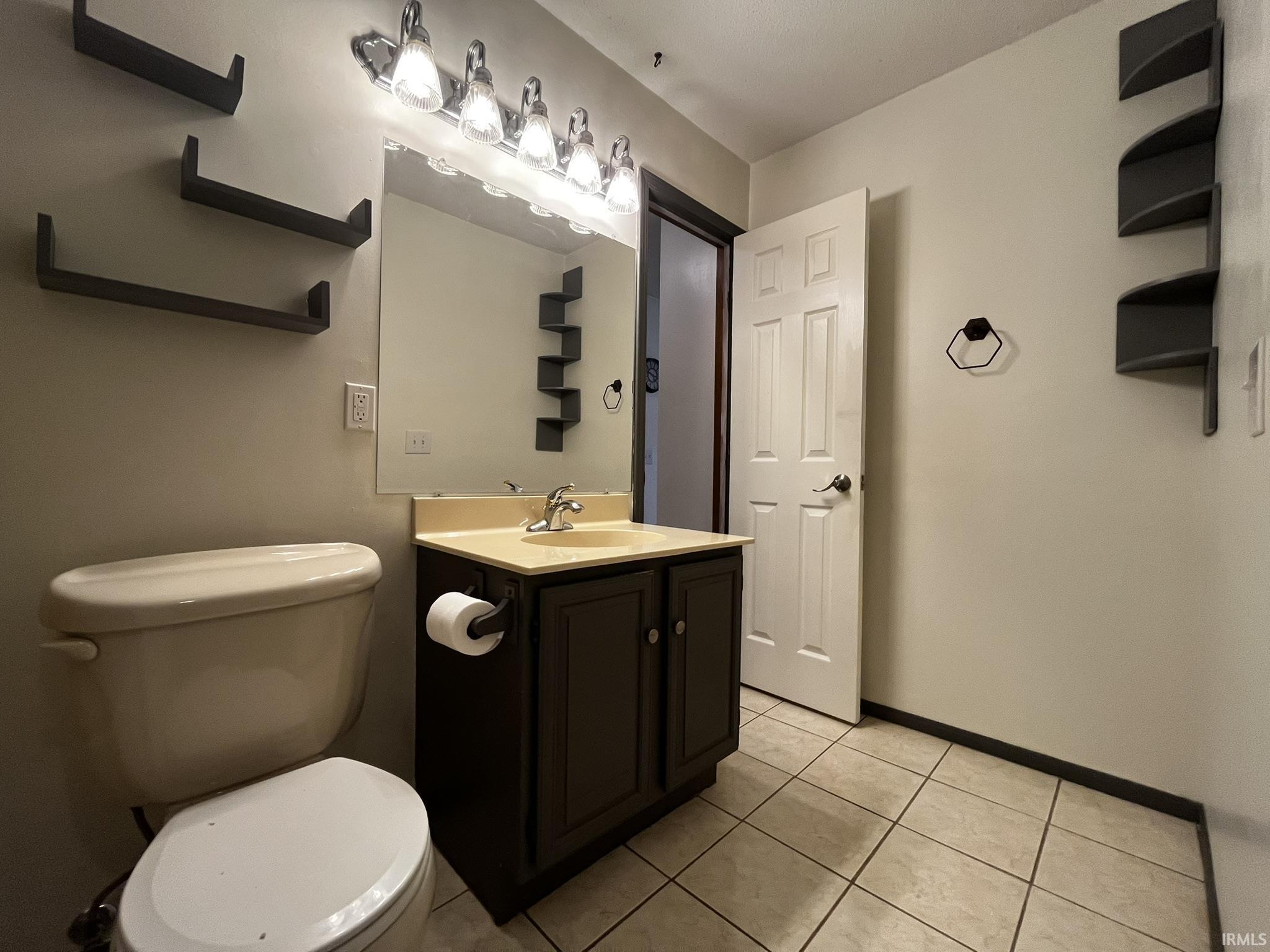 8909 Mariners Ridge Drive Fort Wayne, IN 46819 - Photo 23 of 35
