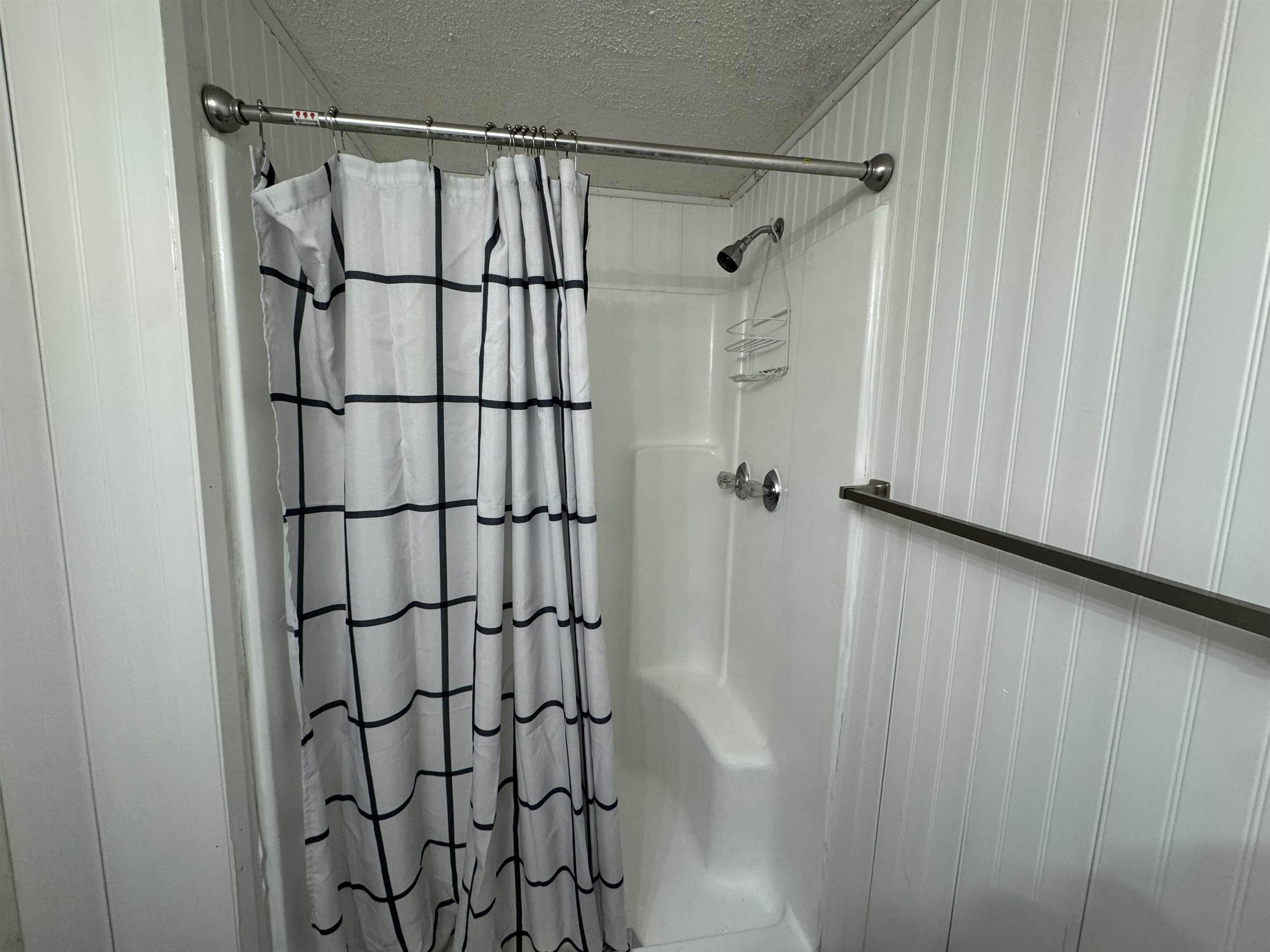 1221 Miller Farm Road Staunton, VA 24401 - Photo 30 of 34 Basement Full Bath