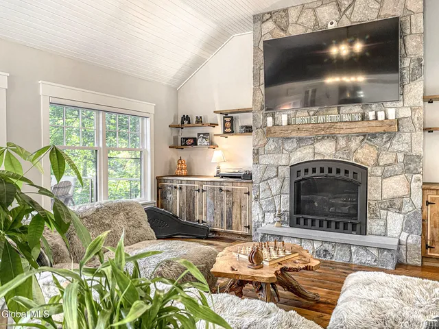 $4,300,000 | 44 Christiana Court, Lake George, NY 12845