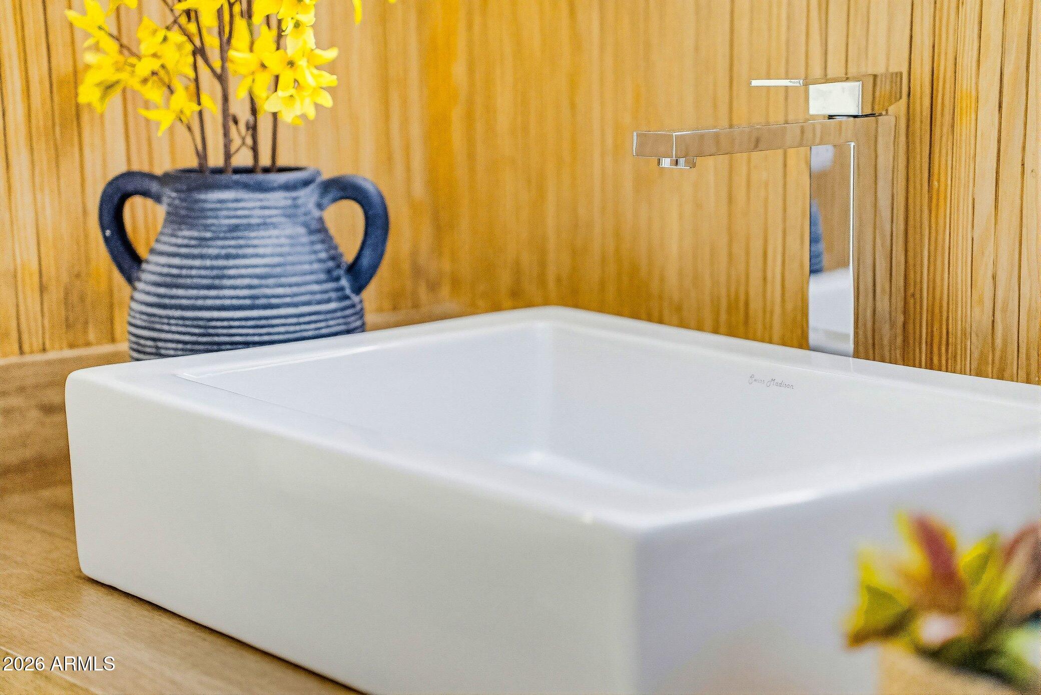 5819 South Wilson Way Gilbert, AZ 85298 - Photo 45 of 76 a close up of a wall