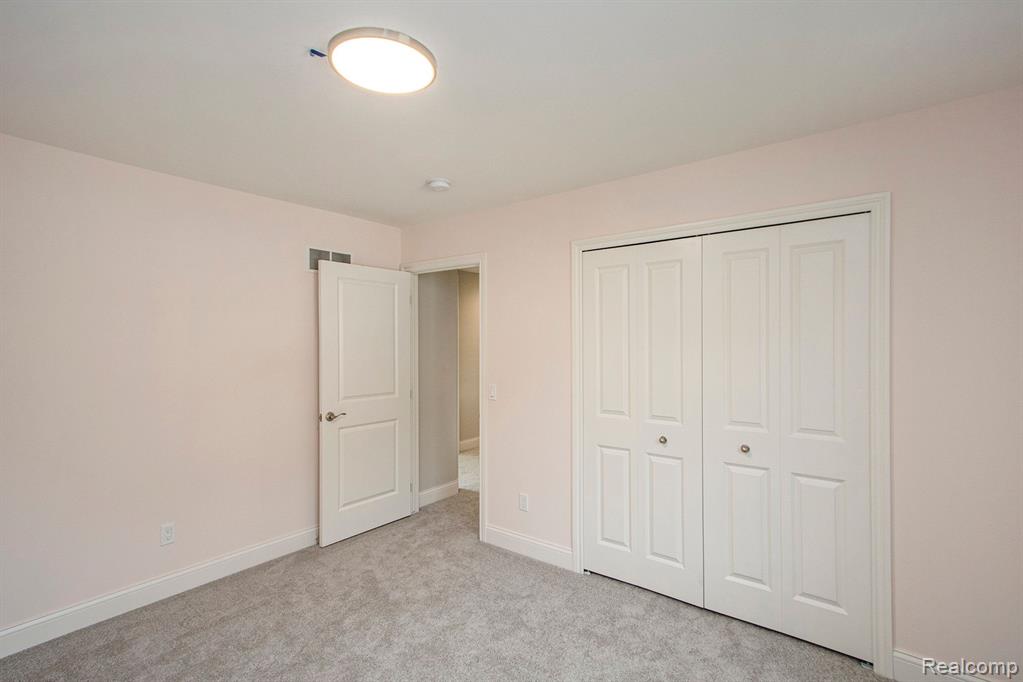 2919 Basil Drive Rochester Hills, MI 48309 - Photo 24 of 49
