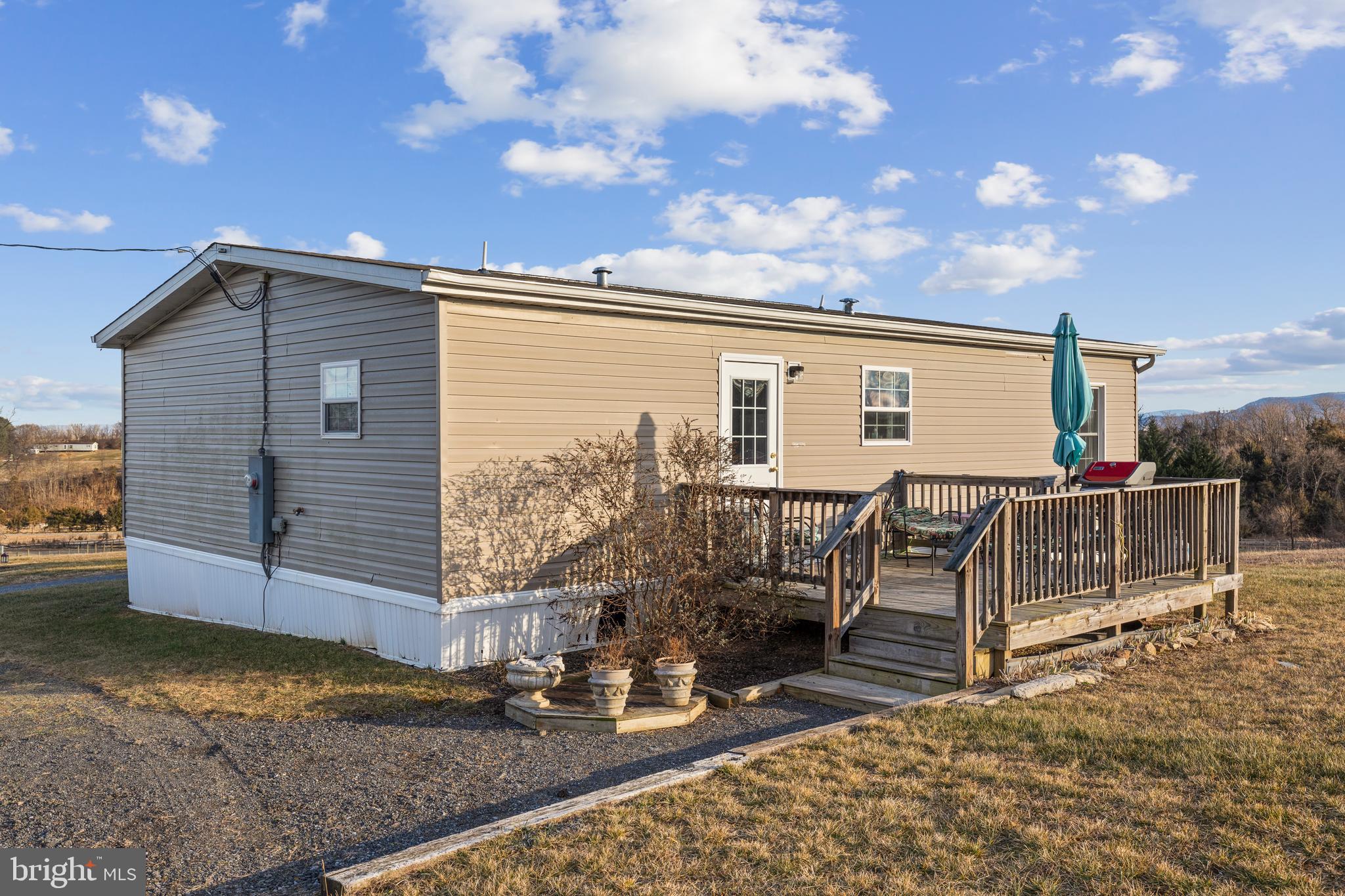 1501 Cottontown Road Strasburg, VA 22657 - Photo 22 of 35 Rear Deck