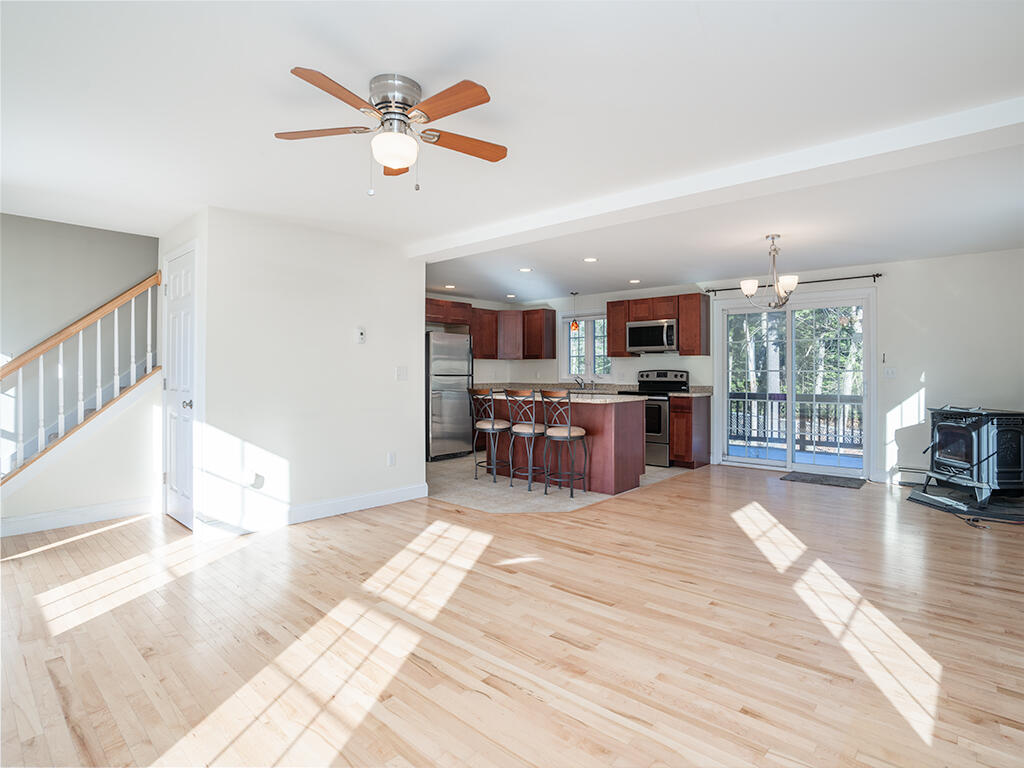 65 James Way Windham, ME 04062 - Photo 5 of 20 DSC04672