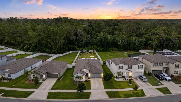 $378,000 | 13411 Willow Bluestar Loop, Riverview, FL 33579