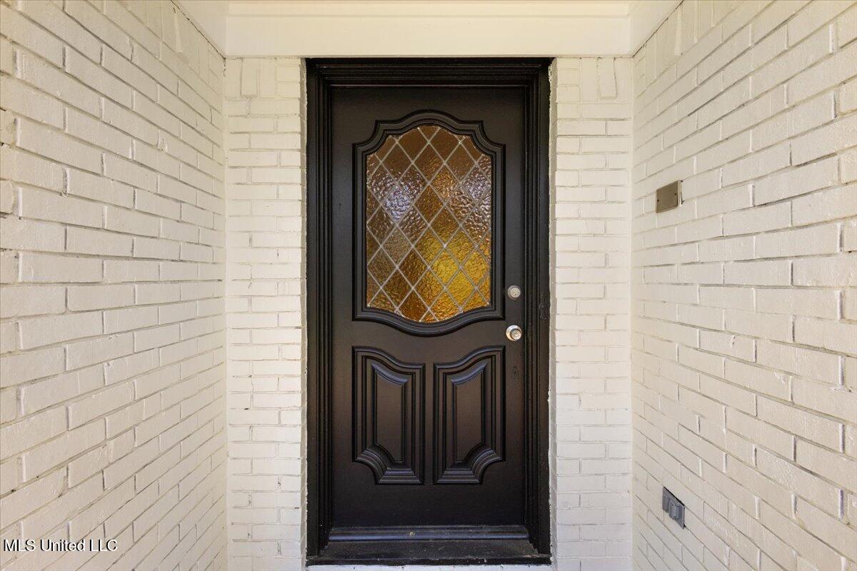 863 Rutherford Drive Jackson, MS 39206 - Photo 3 of 32 05-3HTP4033