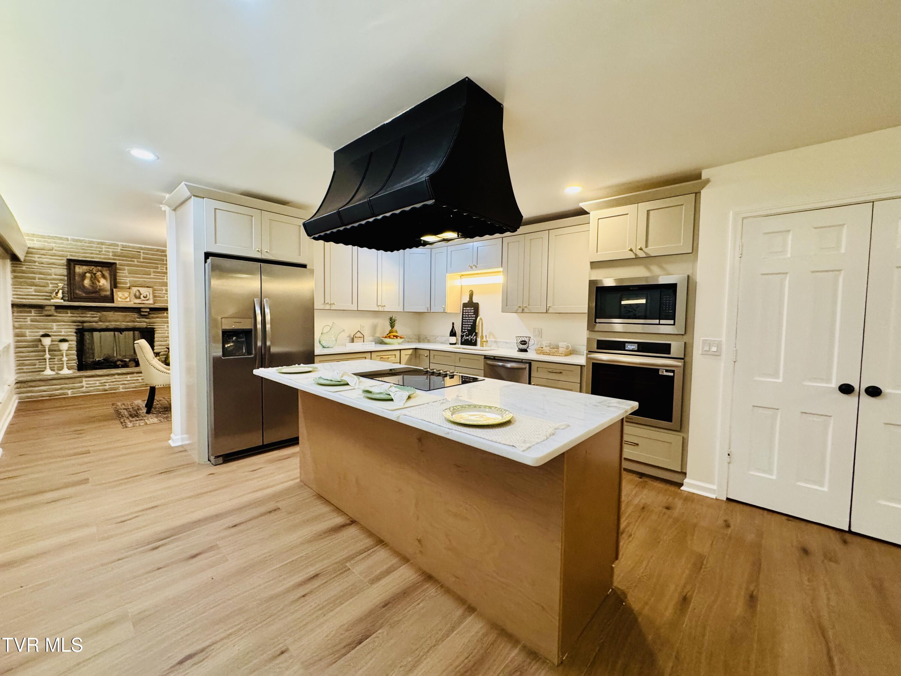 2 Rovan Court Johnson City, TN 37601 - Photo 16 of 86 IMG_9581