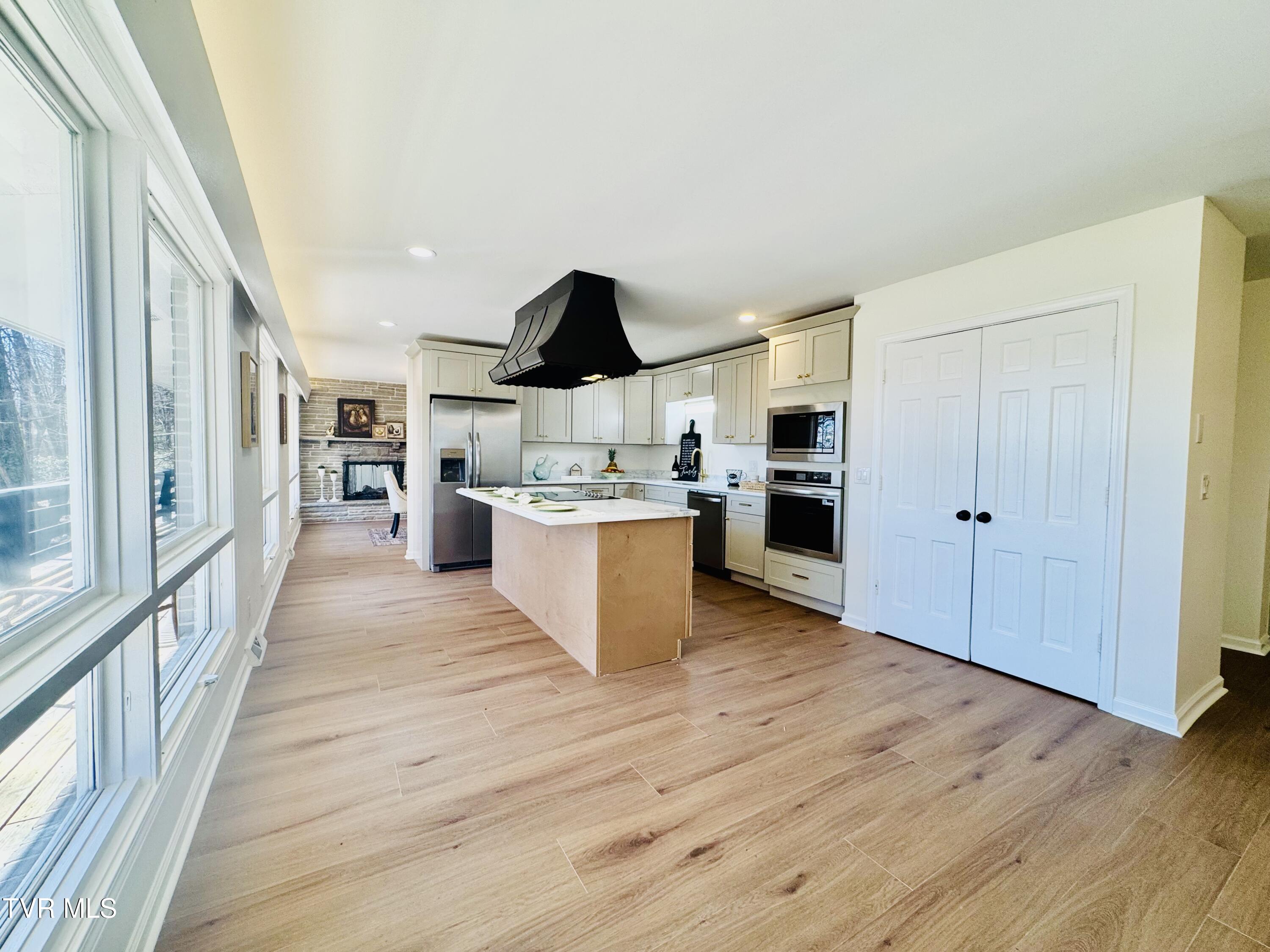 2 Rovan Court Johnson City, TN 37601 - Photo 18 of 86 IMG_9616