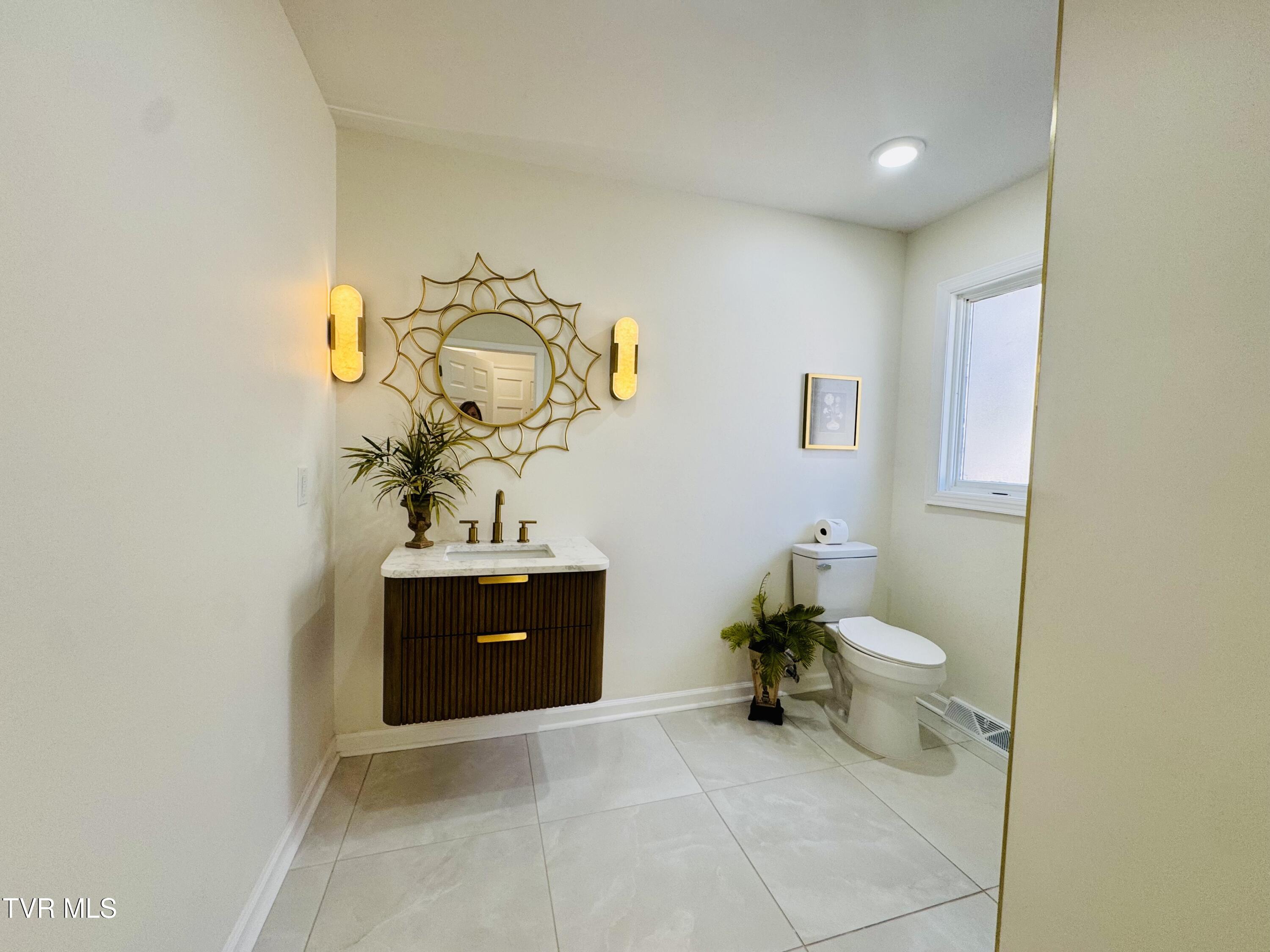 2 Rovan Court Johnson City, TN 37601 - Photo 34 of 86 IMG_9605