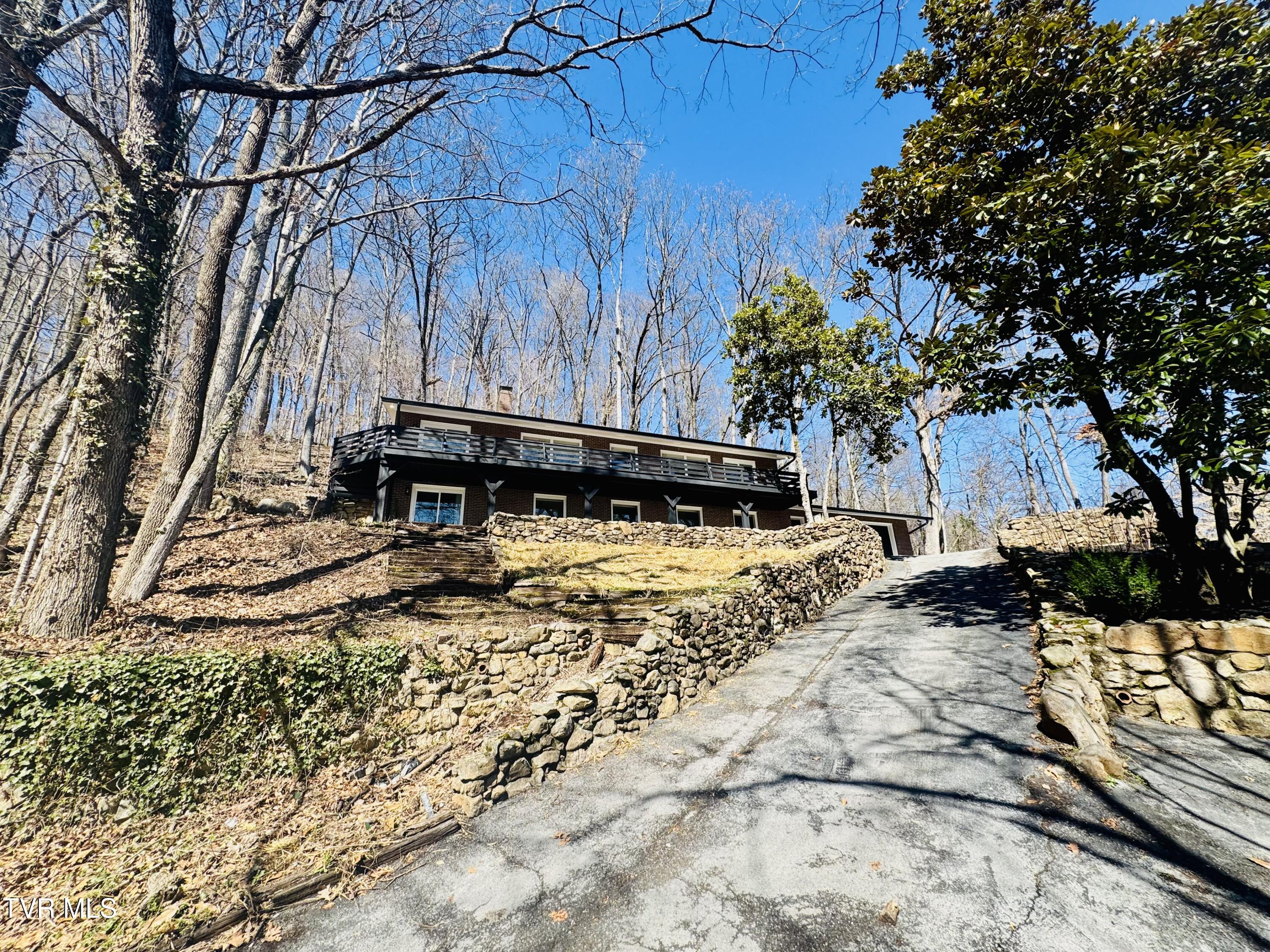 2 Rovan Court Johnson City, TN 37601 - Photo 70 of 86 IMG_9598