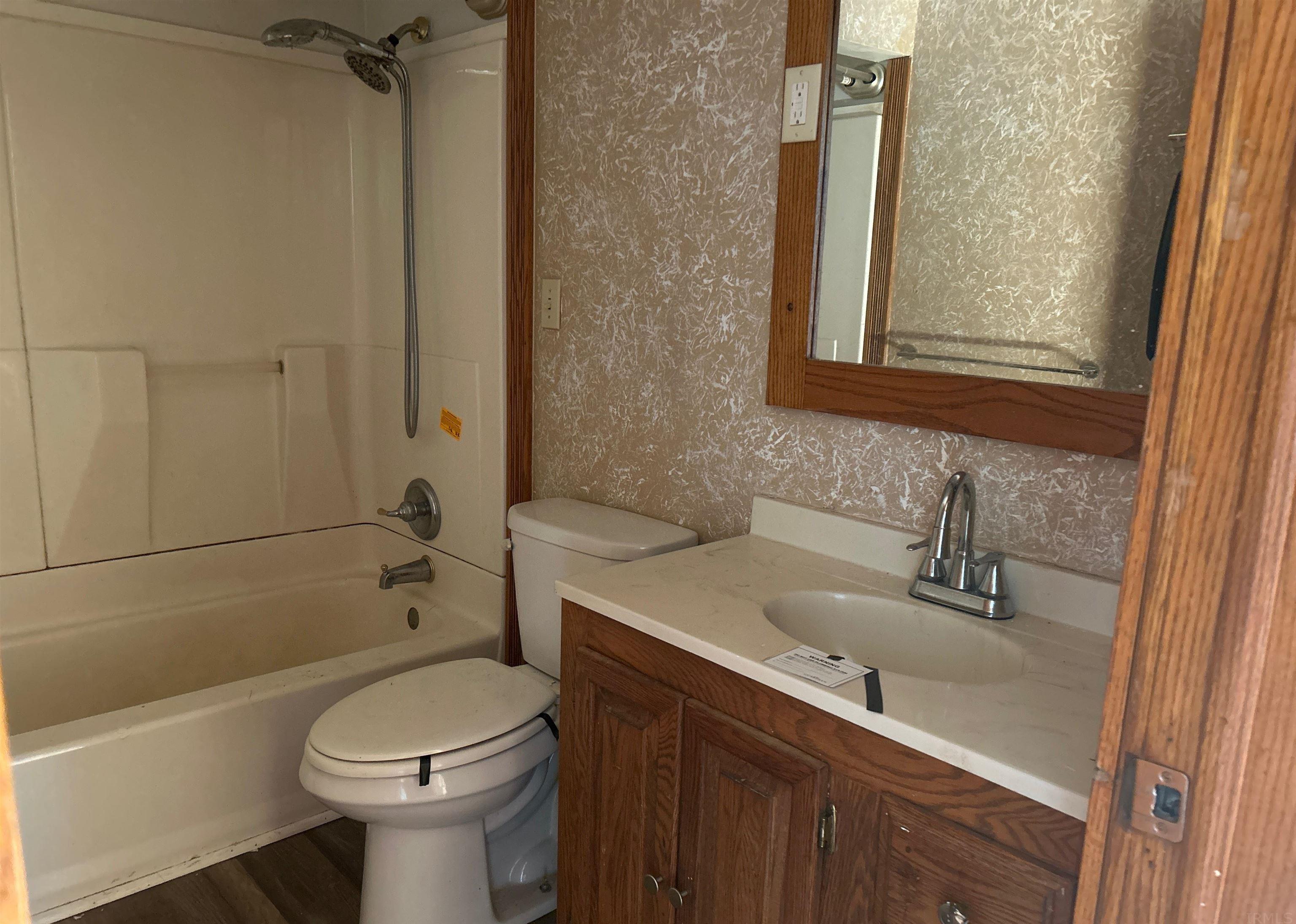 525 Stratton Road Fort Wayne, IN 46825 - Photo 9 of 18 Gallery Image 9