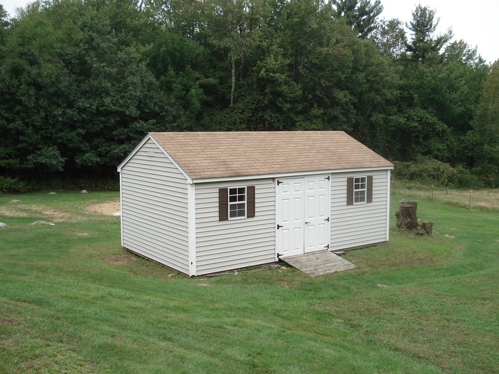 165 Gardner Road Hubbardston, MA 01452 - Photo 24 of 27 Gallery Image 24