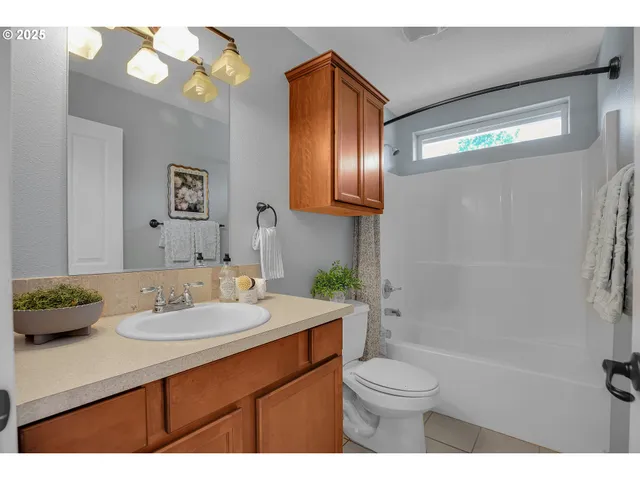 $445,000 | 2768 29th Avenue, Forest Grove, OR 97116