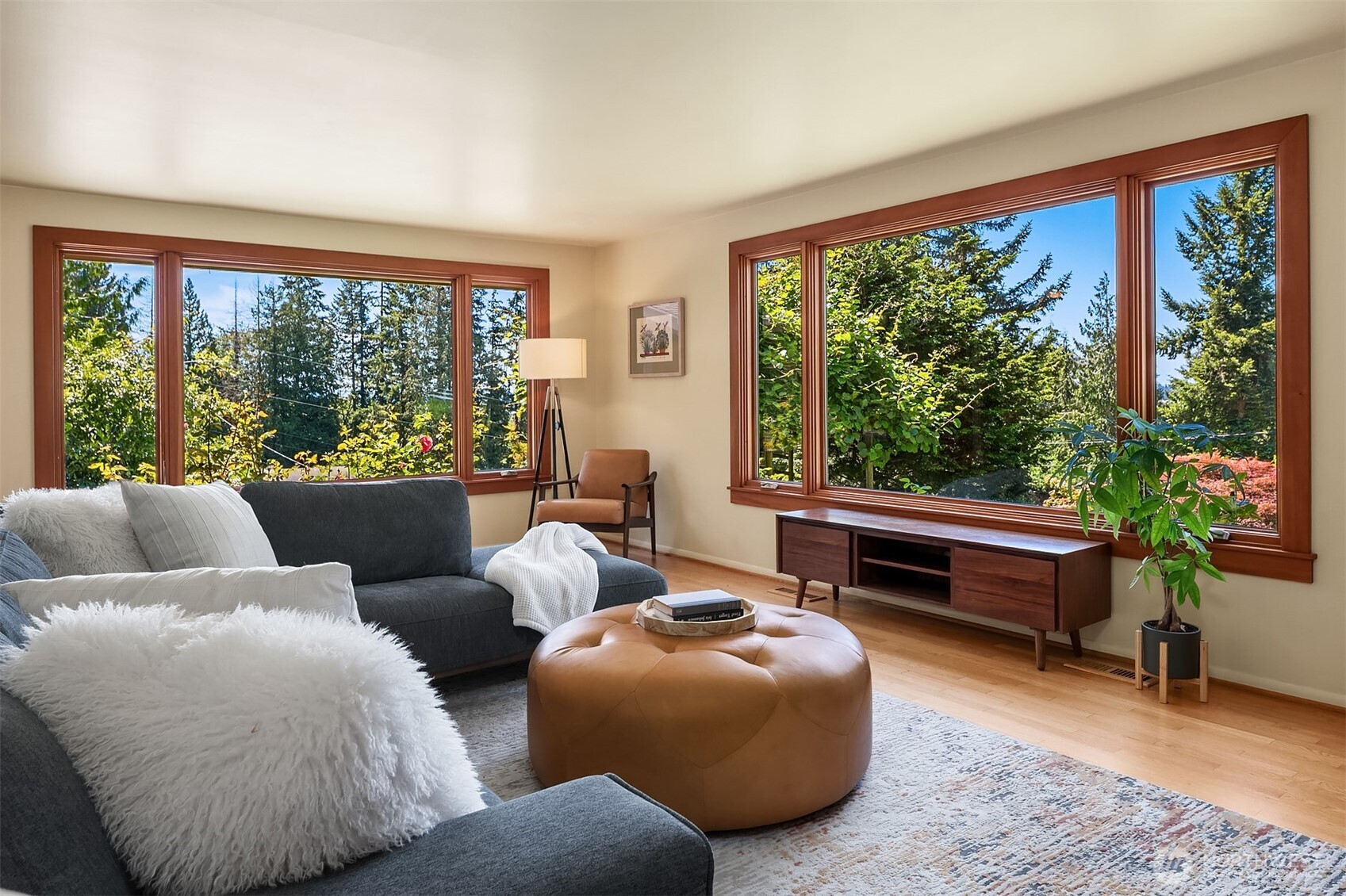 16408 Tiger Mountain Road Southeast Issaquah, WA 98027 - Photo 5 of 30