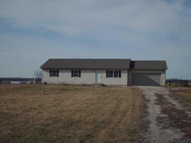 7095 Justus Road Southwest Stoutsville, OH 43154 - Photo 1 of 9