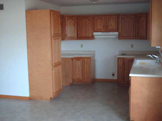 7095 Justus Road Southwest Stoutsville, OH 43154 - Photo 8 of 9