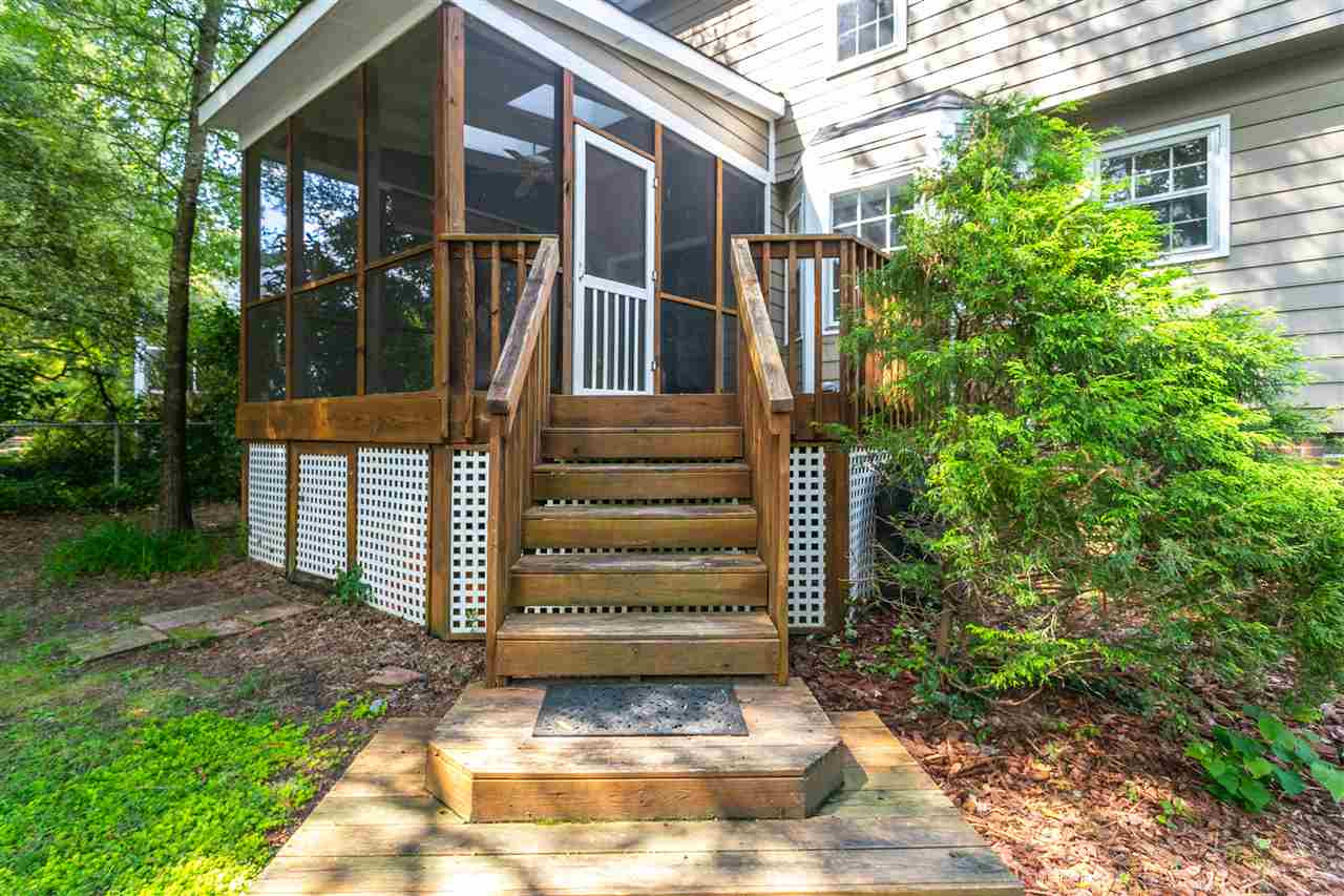 2012 Hunterfield Lane Raleigh, NC 27609 - Photo 21 of 27 Photo 21