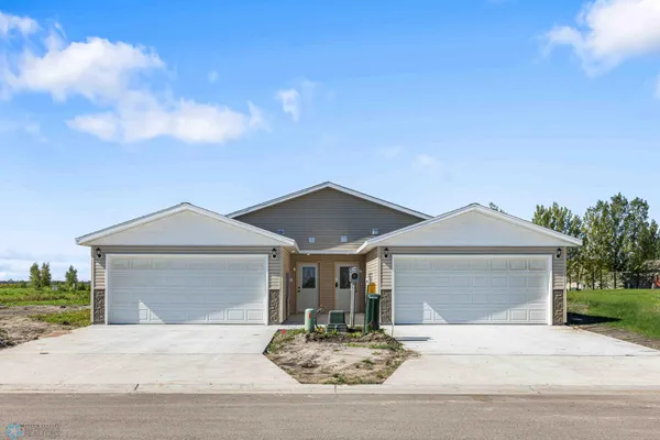 $284,900 | 1509 Parke Avenue South, Glyndon, MN 56547
