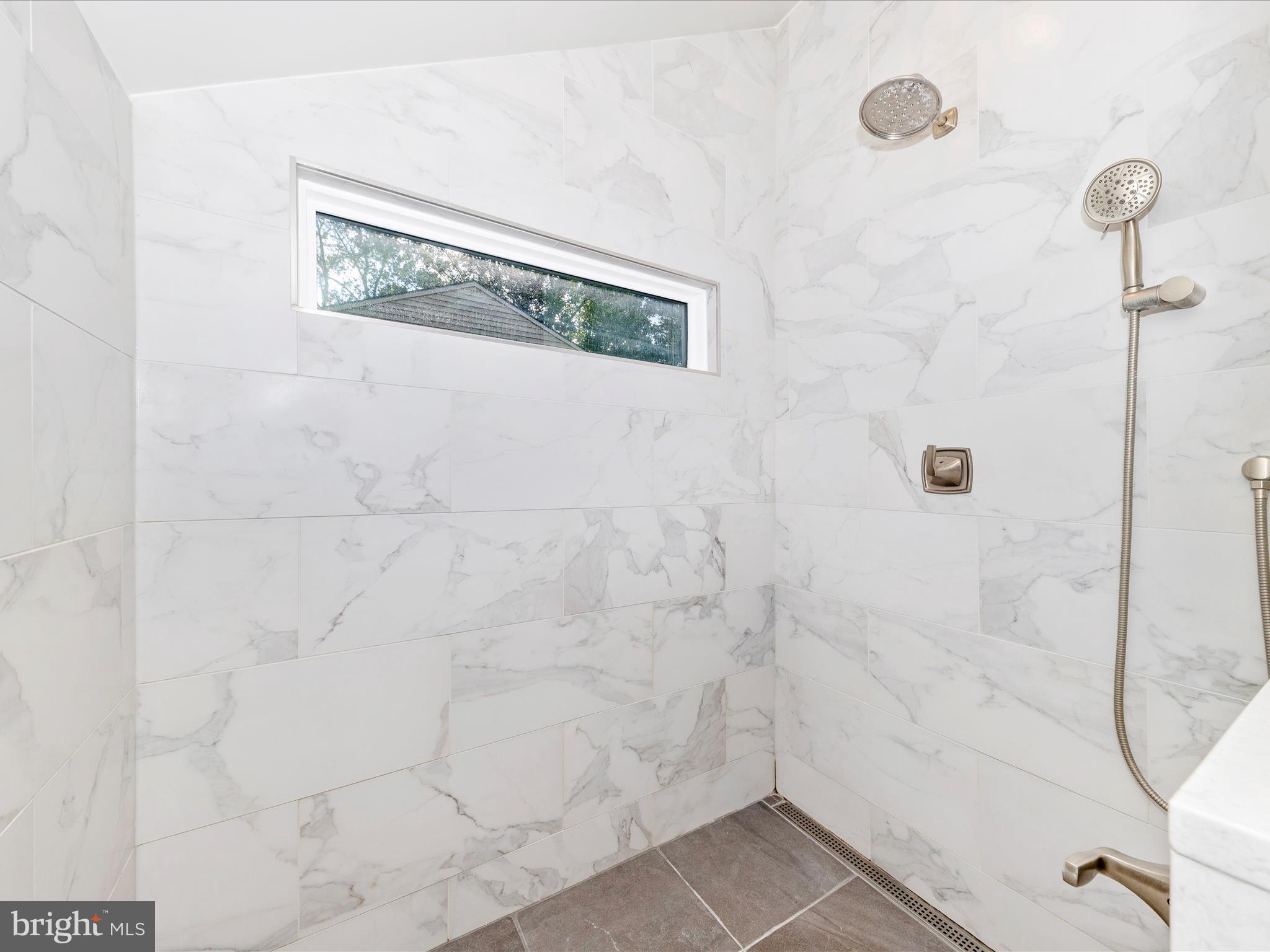 10632 Old Barn Road New Market, MD 21774 - Photo 28 of 76 a bathroom with a shower