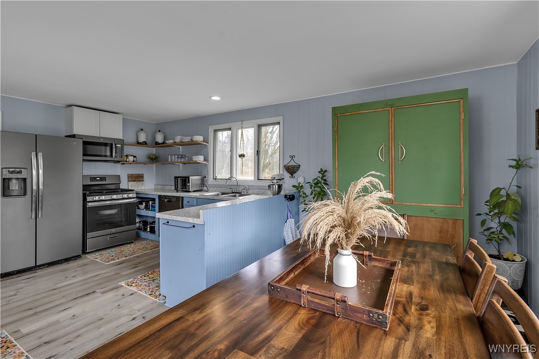 427 Herr Road Evans, NY 14006 - Photo 14 of 30 Dining Area & Kitchen