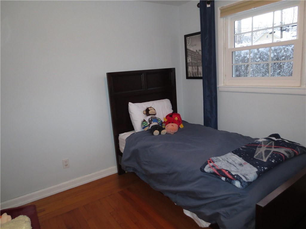 2 Tyler Point Road Barrington, RI 02806 - Photo 10 of 26