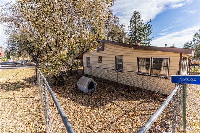 632 Sunset Road Colorado Springs, CO 80909 - Photo 2 of 13 Gallery Image 2