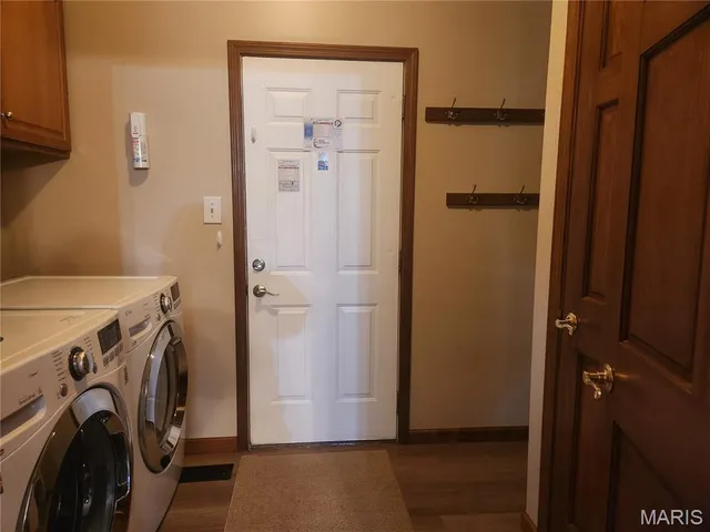 $649,900 | 51 Fox Hollow Lane, Eolia, MO 63344